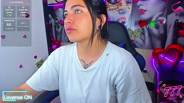  luna torres online show from 07.14.26