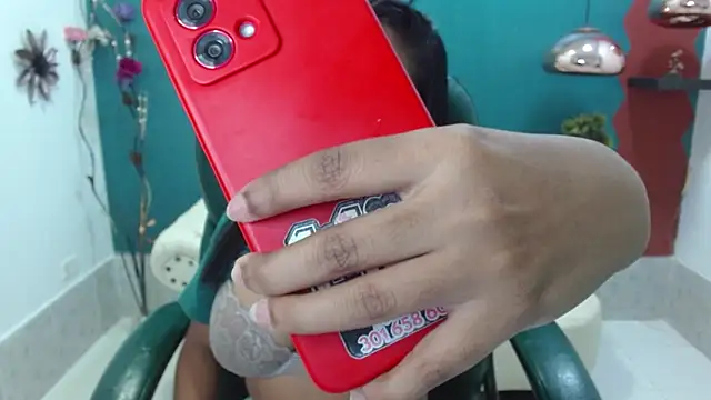 Snapshot of Melikasweetz chatting on 12.26.24 Melikasweetz online show from 12.26.24