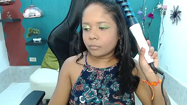 Snapshot of Melikasweetz chatting on 03.01.25 Melikasweetz online show from 03.01.25