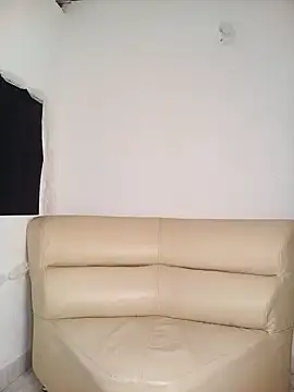 AbbyTomson online show from 02.05.25