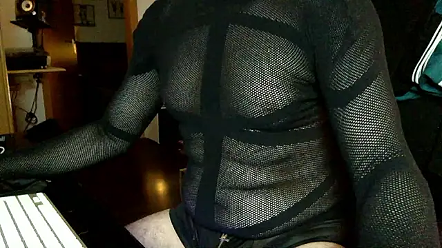 tomz0819 online show from 09.13.25