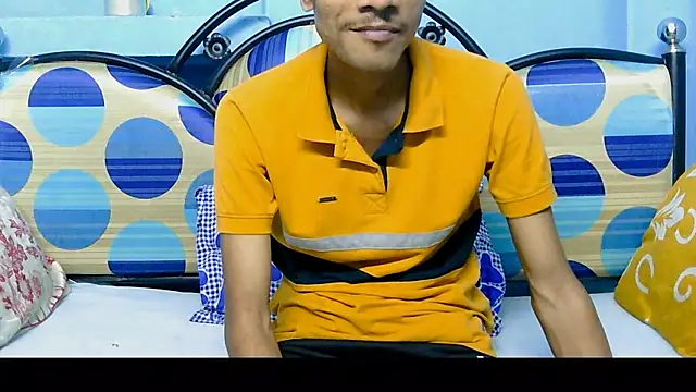 Snapshot of Alex_Suman25 chatting on 03.15.25 Alex Suman25 online show from 03.15.25