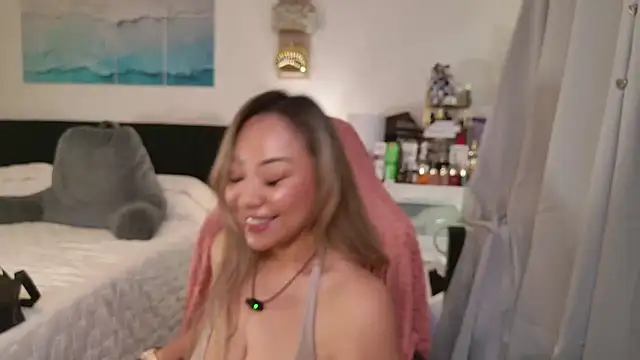 SpikedBella online show from 06.26.26