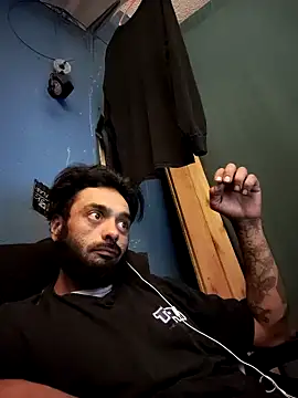 C8L3U online show from 12.20.24