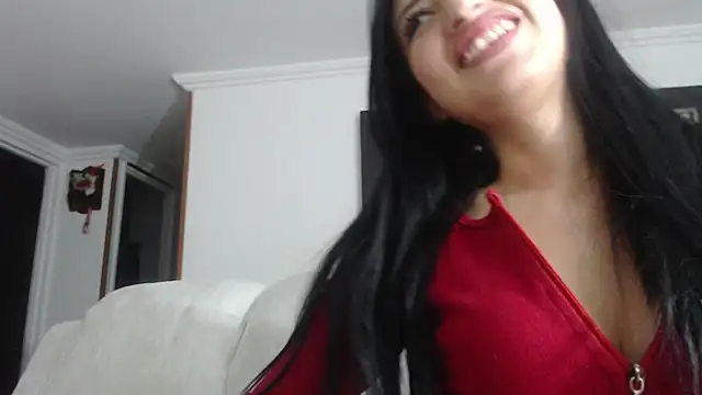 Snapshot of Nicolette_ks_ chatting on 03.08.25 Nicolette ks  online show from 03.08.25