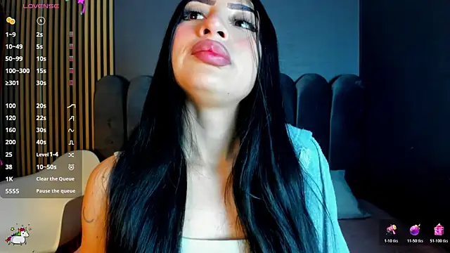 Nicolette ks  online show from 02.05.26