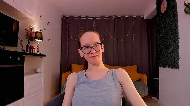 BettyBrowni online show from 02.05.25