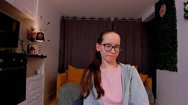 BettyBrowni online show from 02.19.25