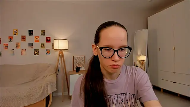 BettyBrowni online show from 03.13.25