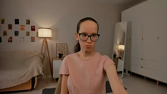 BettyBrowni online show from 03.15.25