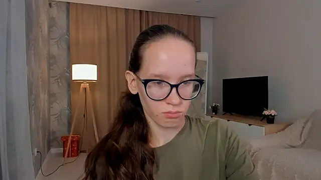 BettyBrowni online show from 09.09.25