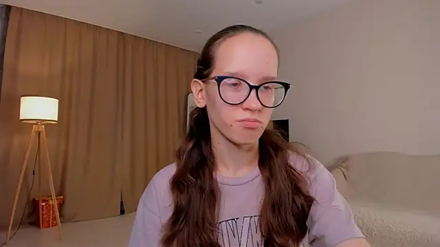 BettyBrowni online show from 09.30.25