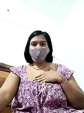 Snapshot of nitasahu chatting on 02.16.25 nitasahu online show from 02.16.25