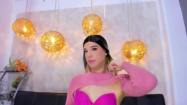 victoria aleia  online show from 02.12.25