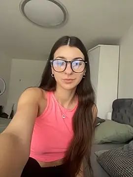 Wildberry  online show from 02.28.25