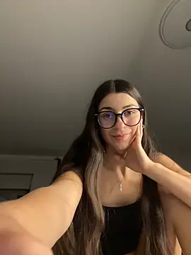 Wildberry  online show from 04.19.26