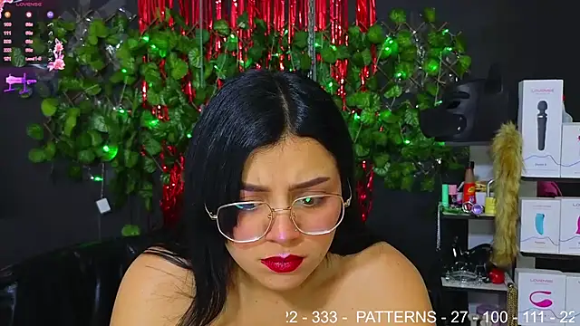 Sweett Mollyy online show from 02.25.26