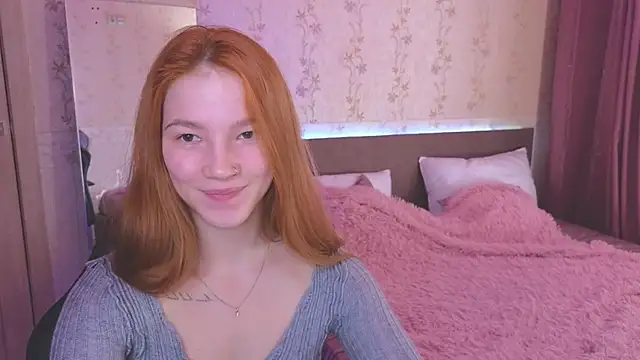 Snapshot of erikabrian chatting on 12.27.24 erikabrian online show from 12.27.24