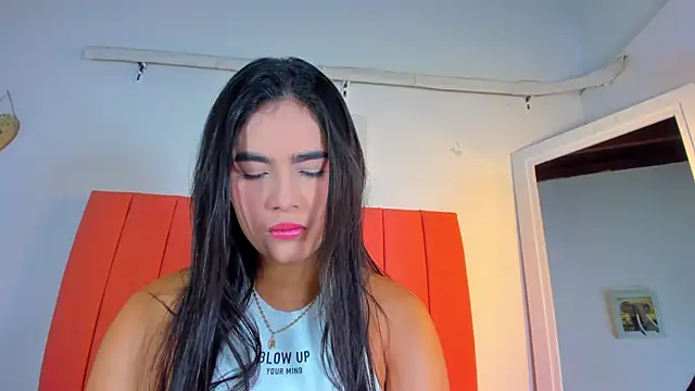 valen rose0 online show from 11.26.25