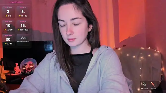 cClandesTina online show from 01.29.25