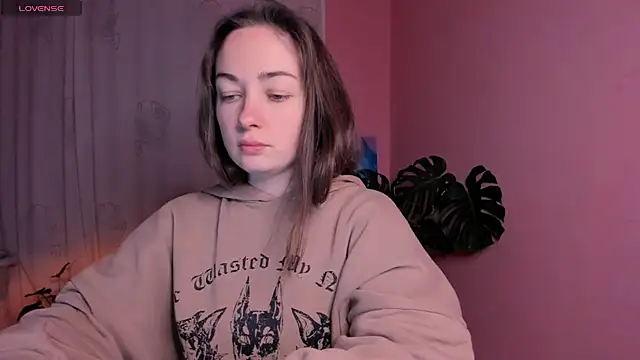 cClandesTina online show from 03.15.25