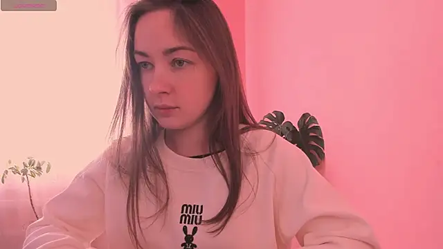 cClandesTina online show from 03.18.25