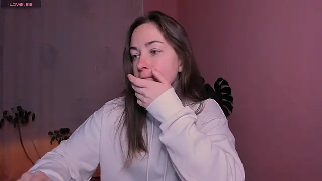 cClandesTina online show from 03.18.25