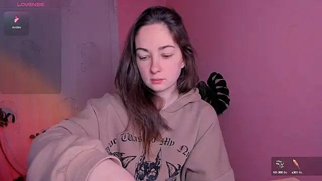 cClandesTina online show from 03.21.25