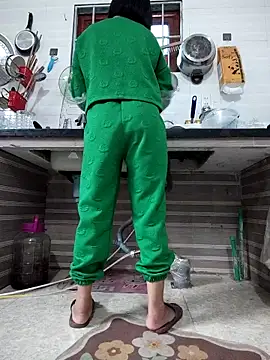 Haralushiaaa online show from 02.14.26