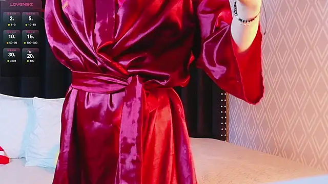 littleebluee online show from 12.02.25