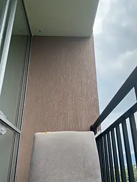 Pretty Isadora online show from 12.19.25