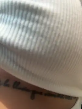 Pretty Isadora online show from 03.29.26