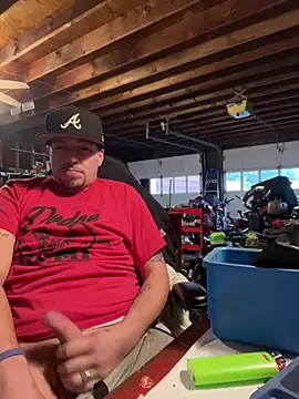 Snapshot of joeycbigcock chatting on 12.09.24 joeycbigcock online show from 12.09.24