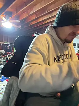 Snapshot of joeycbigcock chatting on 12.22.24 joeycbigcock online show from 12.22.24