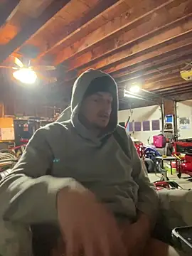 Snapshot of joeycbigcock chatting on 12.27.24 joeycbigcock online show from 12.27.24