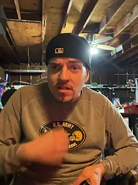 Snapshot of joeycbigcock chatting on 01.13.25 joeycbigcock online show from 01.13.25