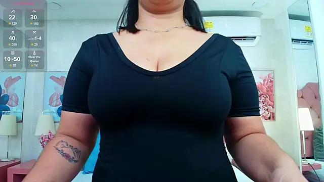 ThyaraJhons online show from 02.18.26