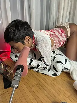 Snapshot of alejo_cute chatting on 04.18.26 alejo cute online show from 04.18.26