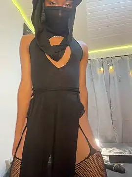 Snapshot of alejo_cute chatting on 05.18.26 alejo cute online show from 05.18.26