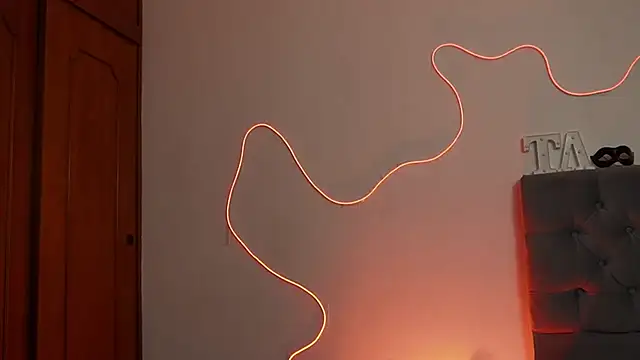 tay ler3 online show from 02.05.25