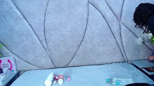 Amy hoy69 online show from 02.23.25