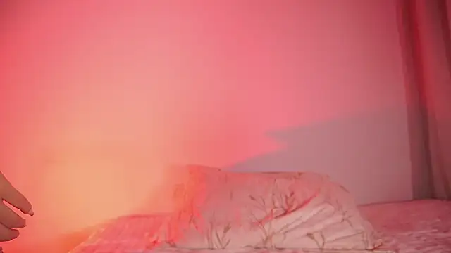 petitevictoria online show from 01.10.26