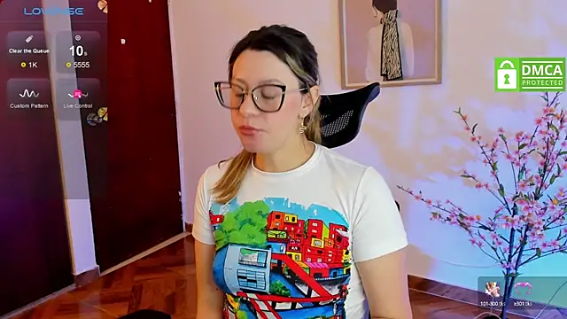 Chanelll Taylorr  online show from 01.23.25