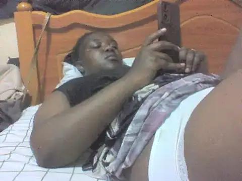 Snapshot of Pretty_kellyn chatting on 01.29.25 Pretty kellyn online show from 01.29.25