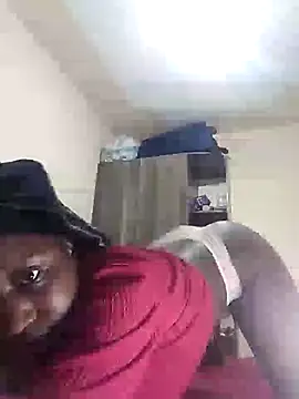 Snapshot of Adaline-Paris chatting on 03.03.26 Adaline-Paris online show from 03.03.26