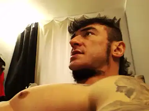 Snapshot of ballardbret chatting on 12.19.24 ballardbret online show from 12.19.24