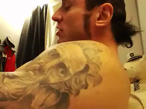 Snapshot of ballardbret chatting on 12.23.24 ballardbret online show from 12.23.24