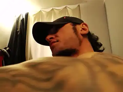 Snapshot of ballardbret chatting on 01.20.25 ballardbret online show from 01.20.25