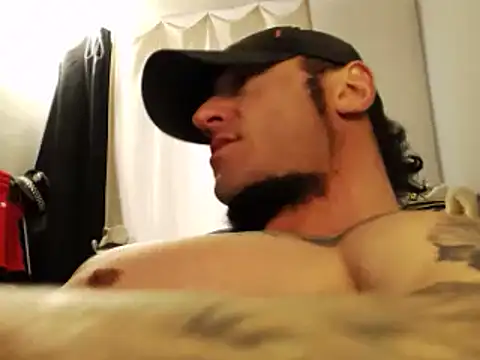 Snapshot of ballardbret chatting on 02.16.25 ballardbret online show from 02.16.25