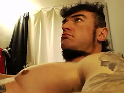 Snapshot of ballardbret chatting on 03.03.25 ballardbret online show from 03.03.25